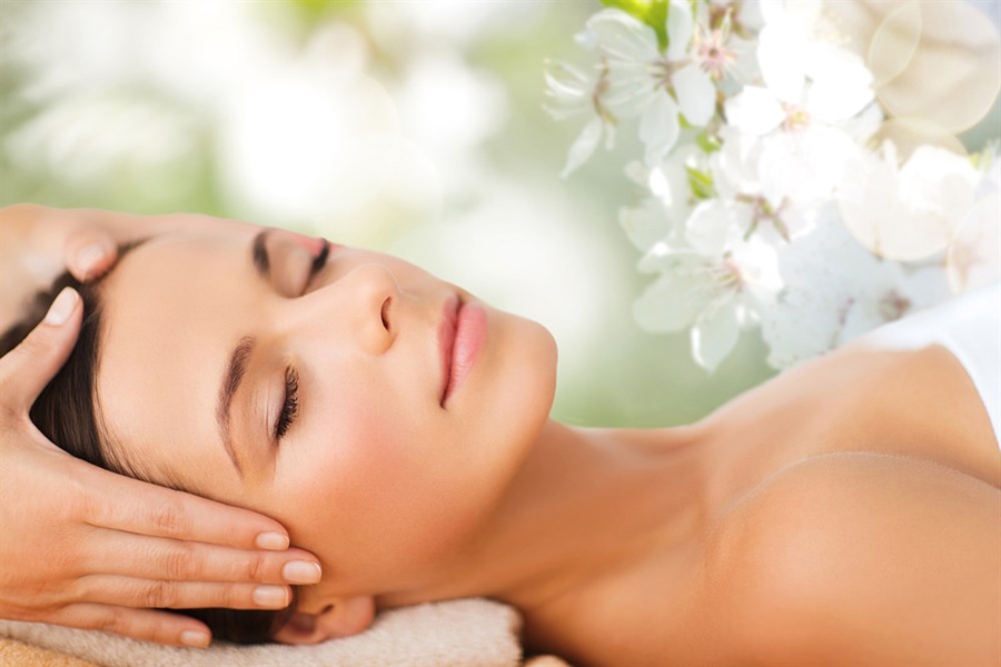 Relax & Renew Spa Package from Buff Day Spa, Taunton Somerset.